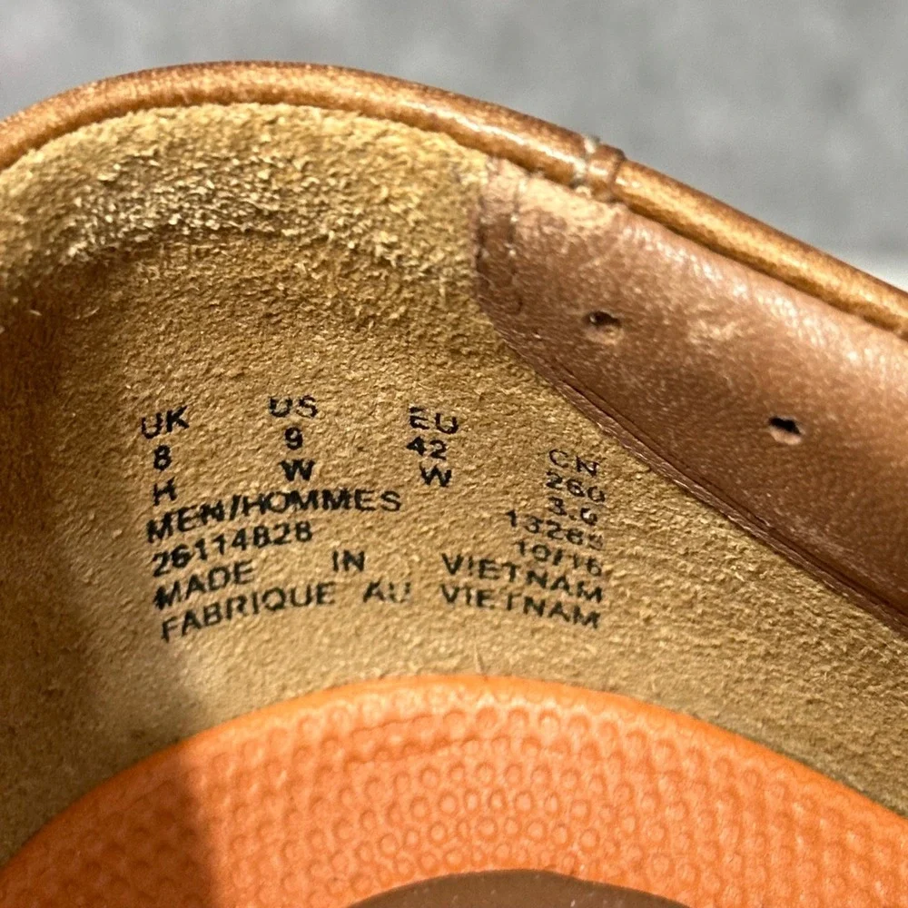 Clarks please see